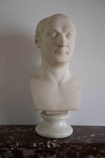 Porträtbüste eines unbekannten Herrn